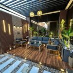 تصميم جلسات خارجية وتركيب احواض زرع وبرجولات خشبية